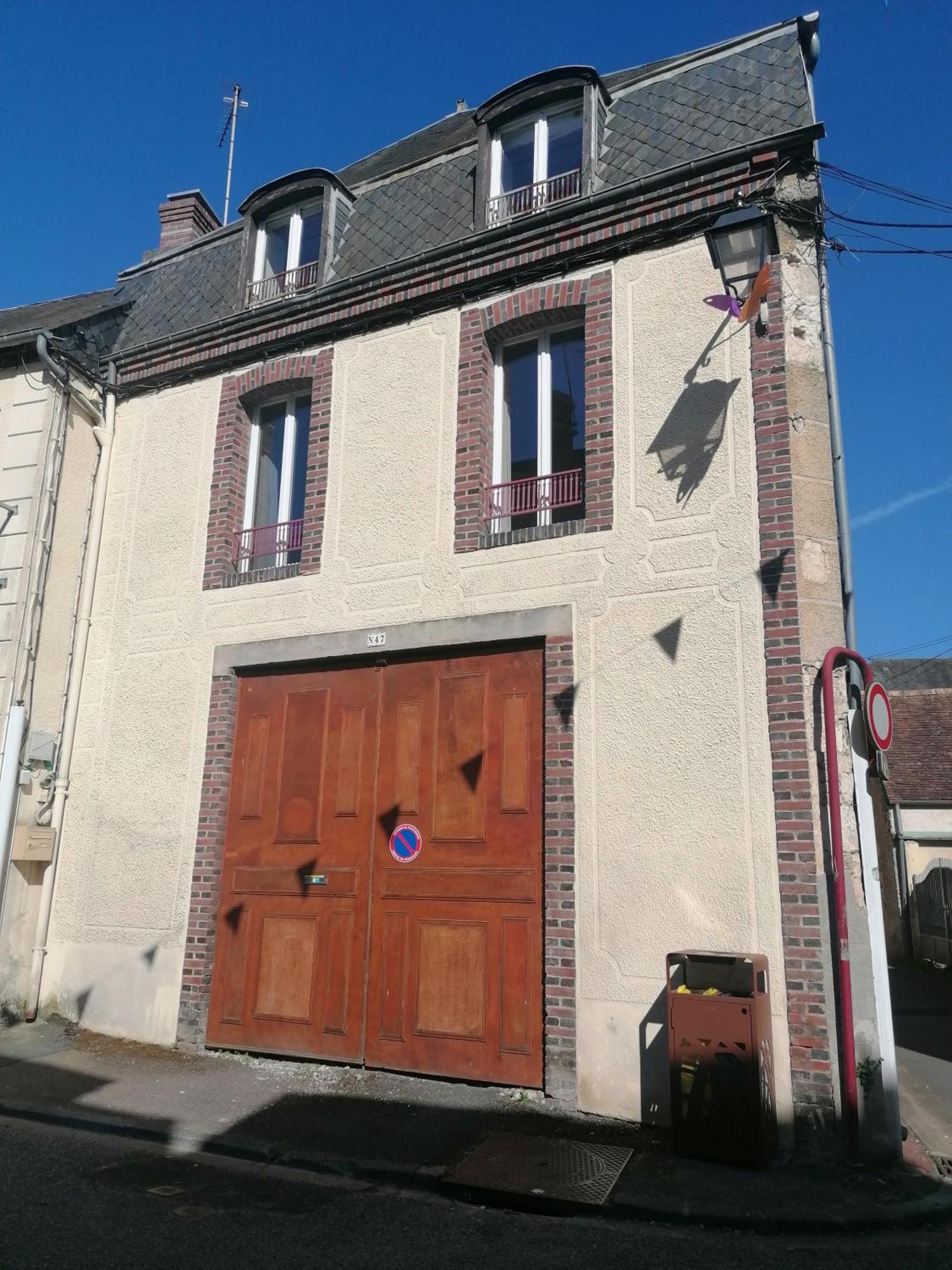 Gite A Sees Avec Garage Prive En Centre Ville 外观 照片