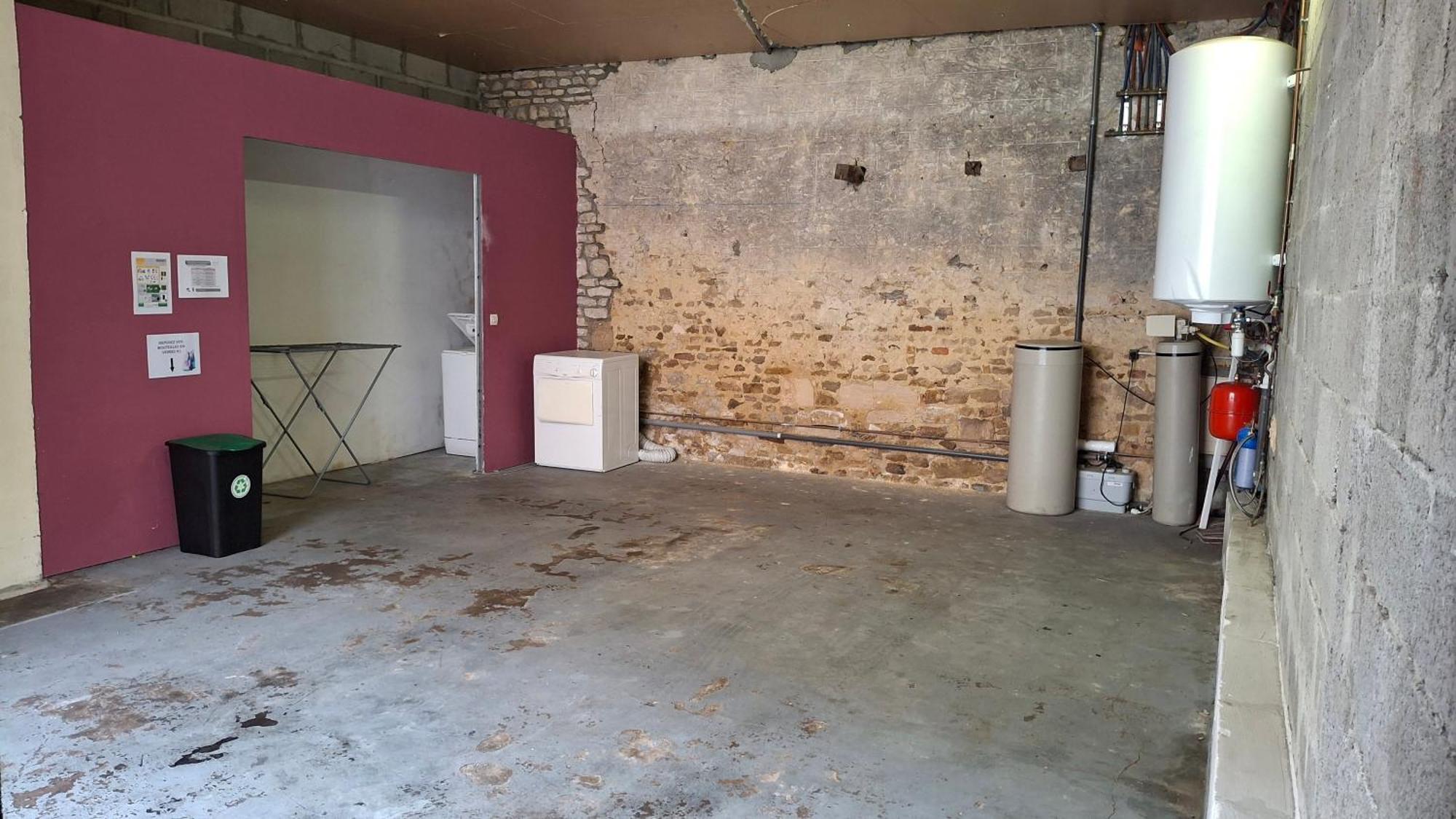 Gite A Sees Avec Garage Prive En Centre Ville 外观 照片